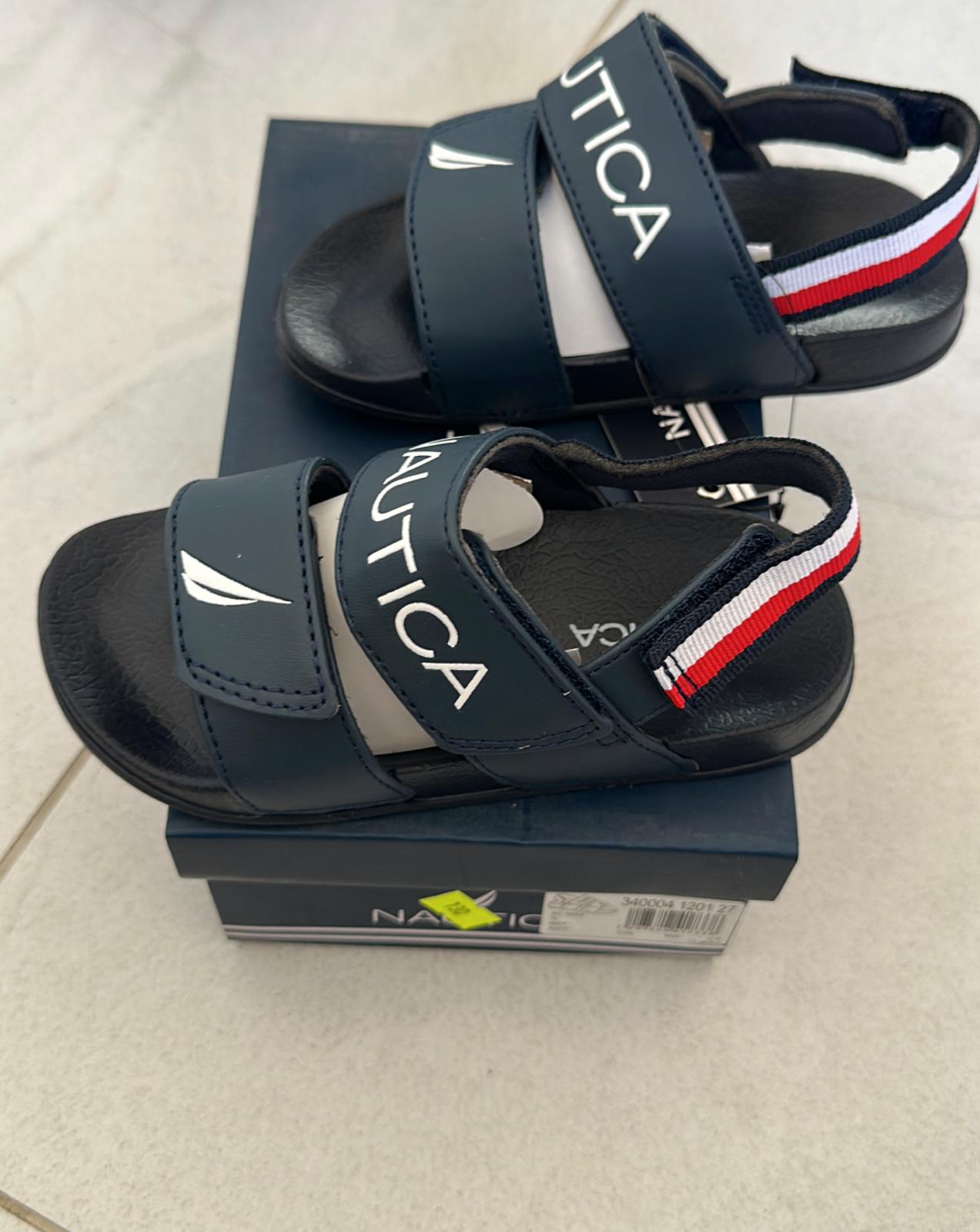 סנדל נאוטיקה