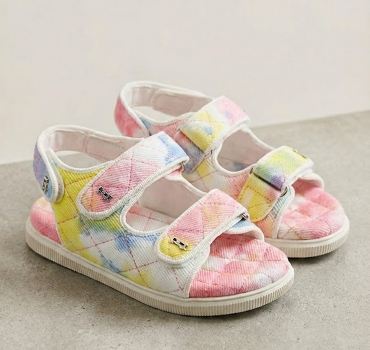 סנדל סטיב מאדן