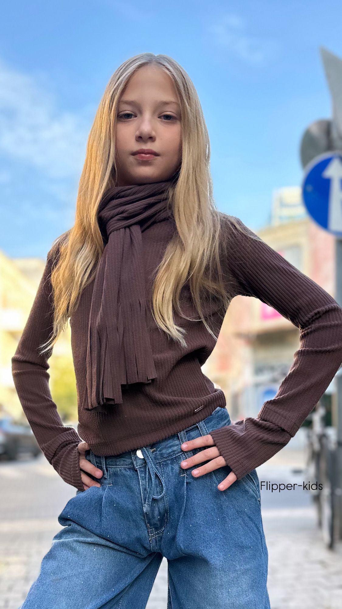 חולצה כפפה עם צעיף